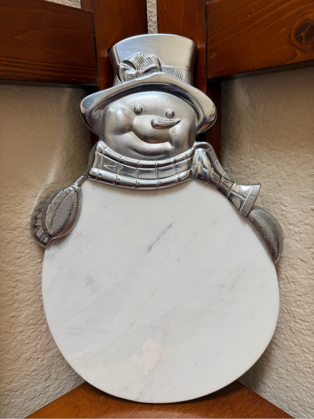 🔹Lenox Yuletide Metal / Marble Serveware Snowman Cheeseboard / appetizer …
